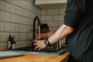 Kitchen Faucet in A Mobile Home